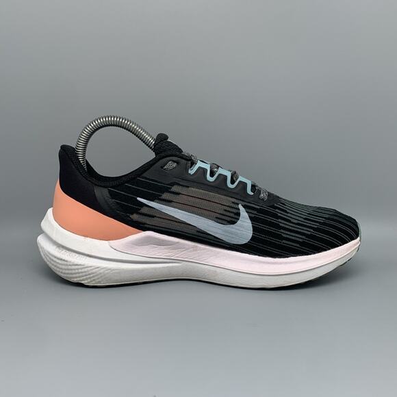 Nike Air Zoom Winflo 9 Black unning Shoes DD8686-004 Women's Sz 7‎ - Picture 8 of 10